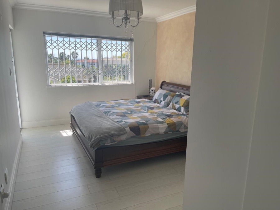 To Let 3 Bedroom Property for Rent in Summerstrand Eastern Cape